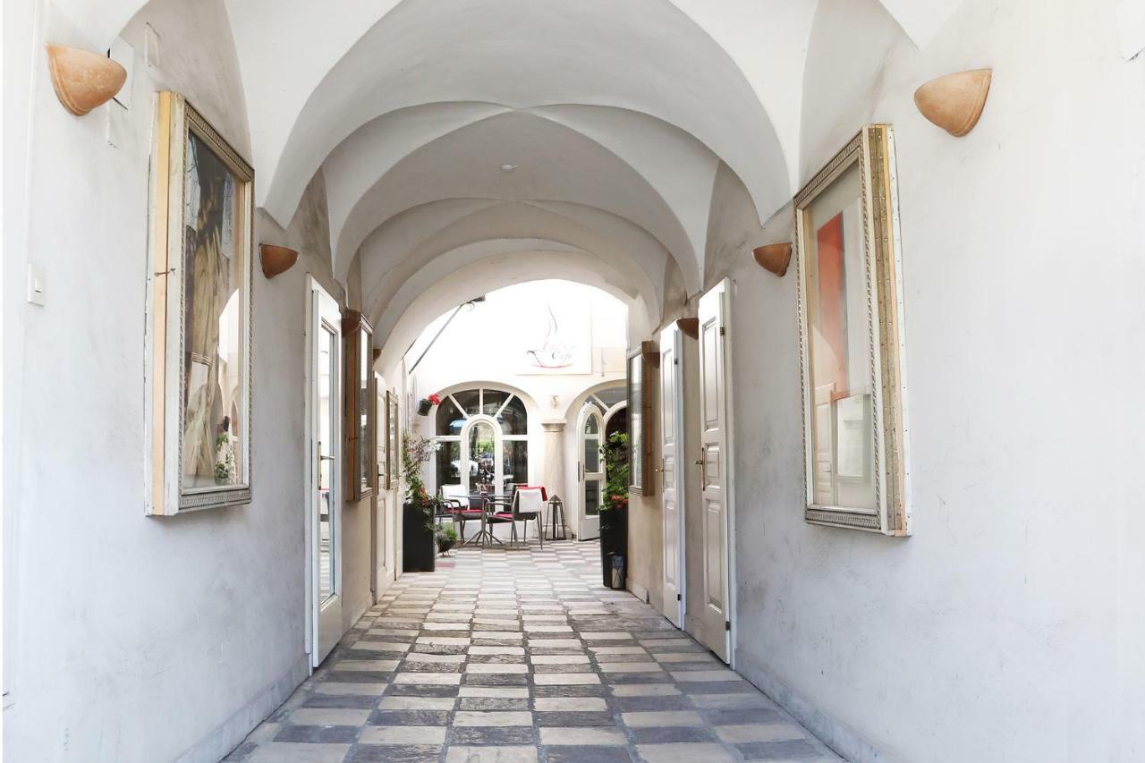 Stylische Cityapartments Benedikt Klagenfurt am Woerthersee Exterior foto